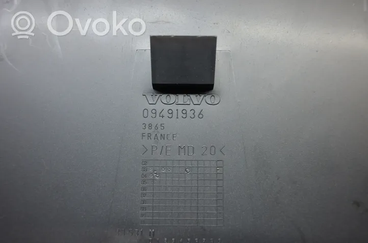 Volvo V50 Glove box 09491936