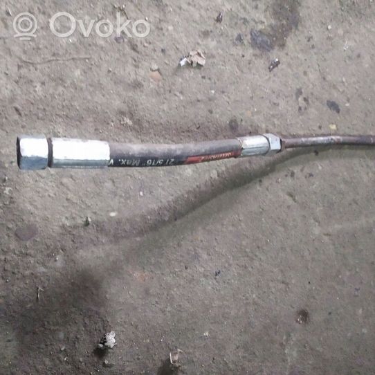 Mercedes-Benz 200 300 W123 Gearbox oil cooler pipe/hose 