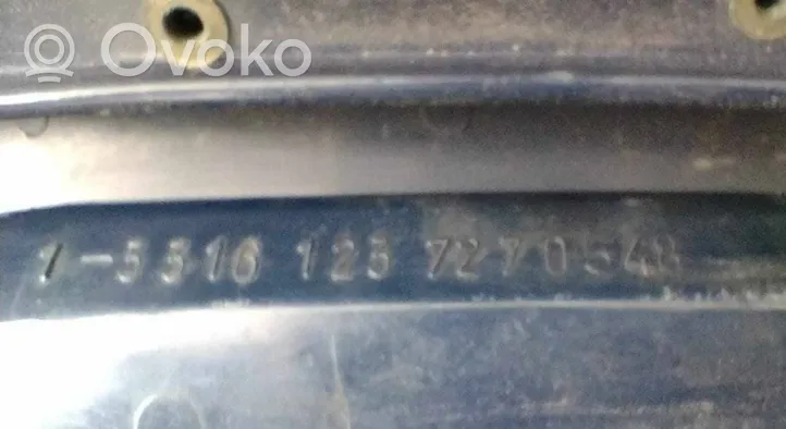 Mercedes-Benz W123 Priekšpusē mantu nodalījums durvīs 5516125727