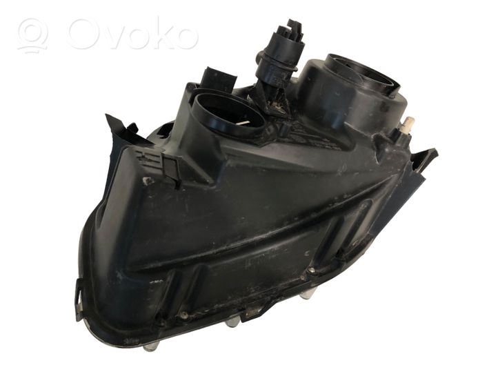 Dacia Duster Lampa przednia 260101891R