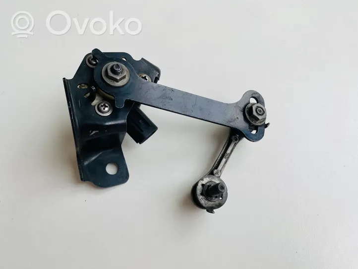 Toyota Land Cruiser (J200) Sensore di livello faro/fanale 8940660030