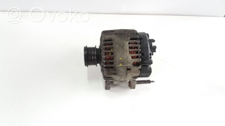 Volkswagen Touran I Generatore/alternatore 06F903023C