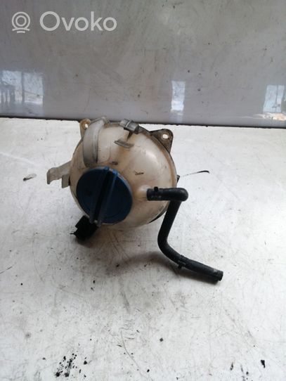 Volkswagen Touran I Vase d'expansion / bouchon de réservoir de liquide de refroidissement 1K0121407