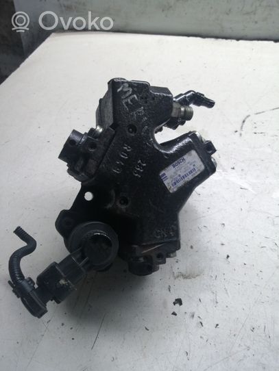 Opel Meriva B Polttoaineen ruiskutuksen suurpainepumppu 8957934