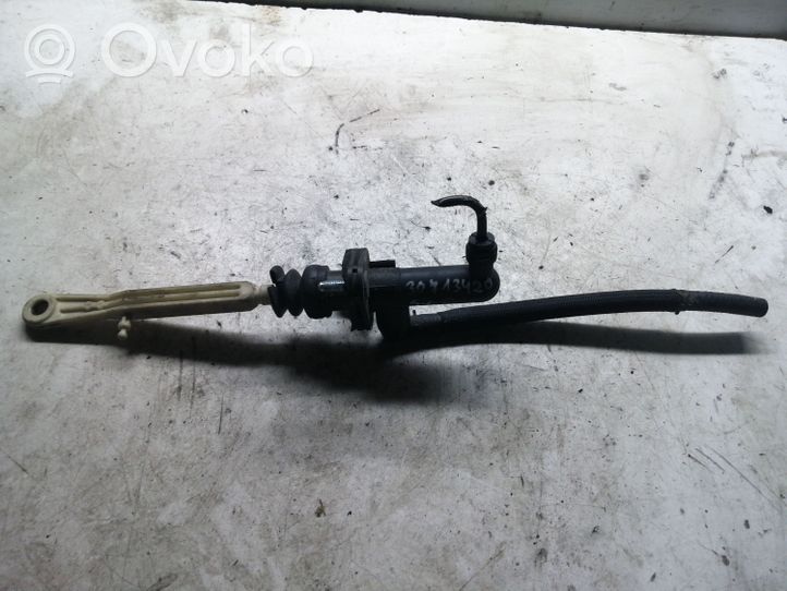 Volvo S60 Clutch master cylinder 30713420