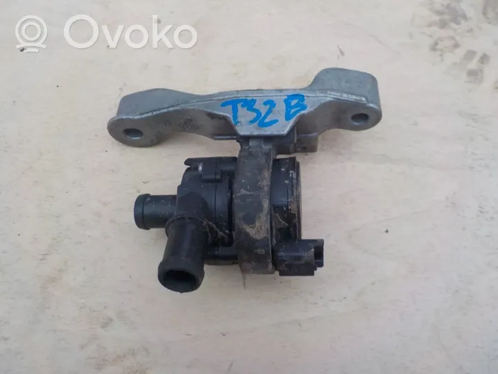 Nissan X-Trail T32 Electric auxiliary coolant/water pump 