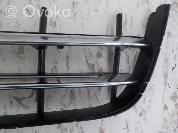 Audi A8 S8 D4 4H Front grill 