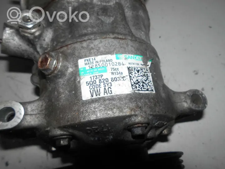 Volkswagen Golf VIII Compressore aria condizionata (A/C) (pompa) 5Q0820803C