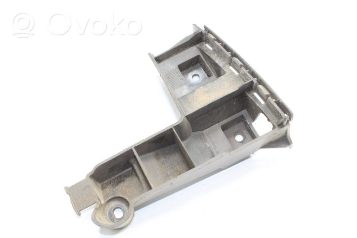 Volvo XC70 Staffa angolare del supporto di montaggio del paraurti 30678650