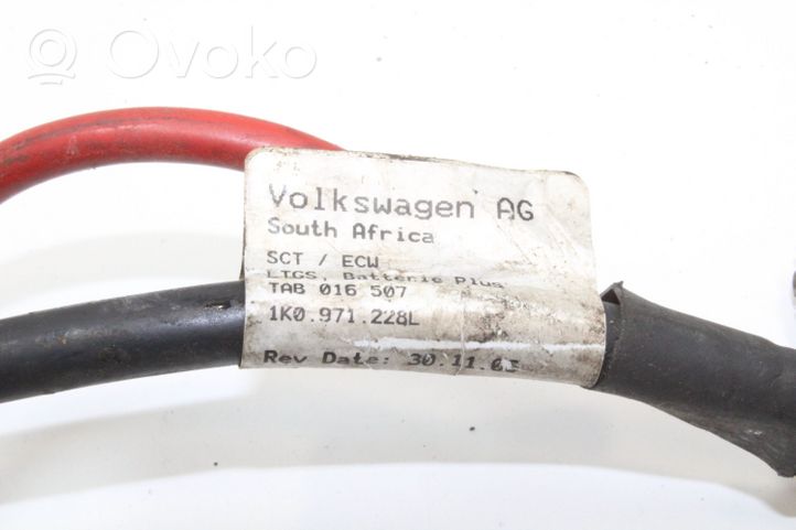 Volkswagen Scirocco Cable positivo (batería) 1K0971228L