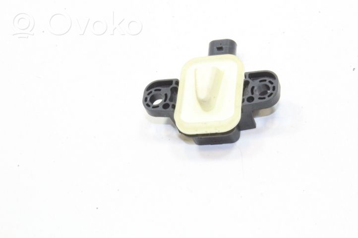 Mercedes-Benz B W246 W242 Sensor impacto/accidente para activar Airbag A1668210351