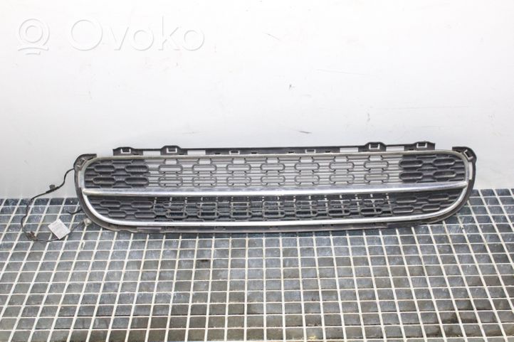 Mini One - Cooper Clubman R55 Grille inférieure de pare-chocs avant 