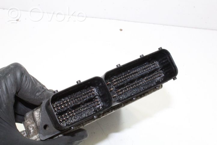 Jeep Patriot Variklio valdymo blokas P05187596AB