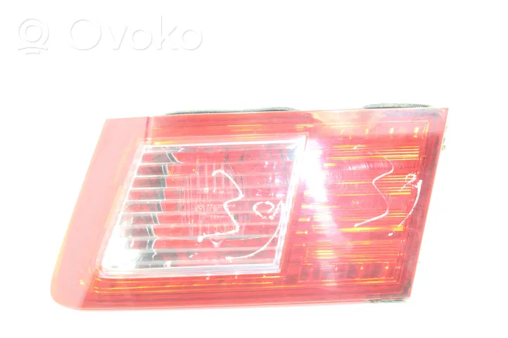 Honda Accord Lampy tylnej klapy bagażnika 