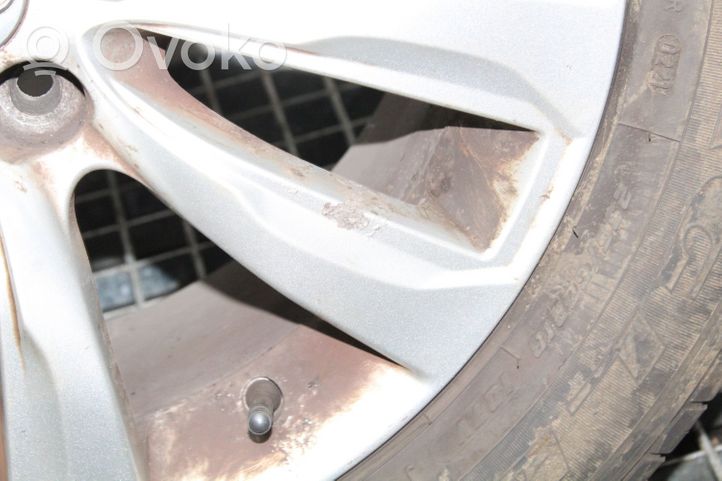 KIA Sorento Felgi z włókna węglowego R12 23560R18