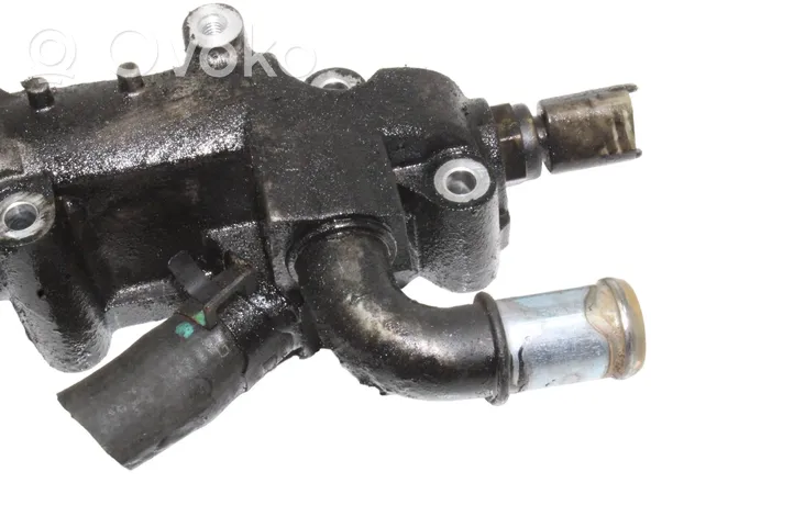 Chevrolet Captiva Boîtier de thermostat 