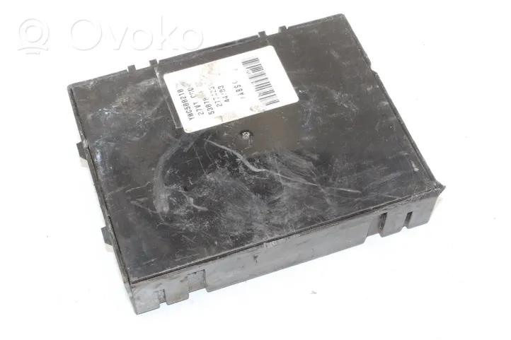 Land Rover Freelander Module de contrôle carrosserie centrale YWC500210