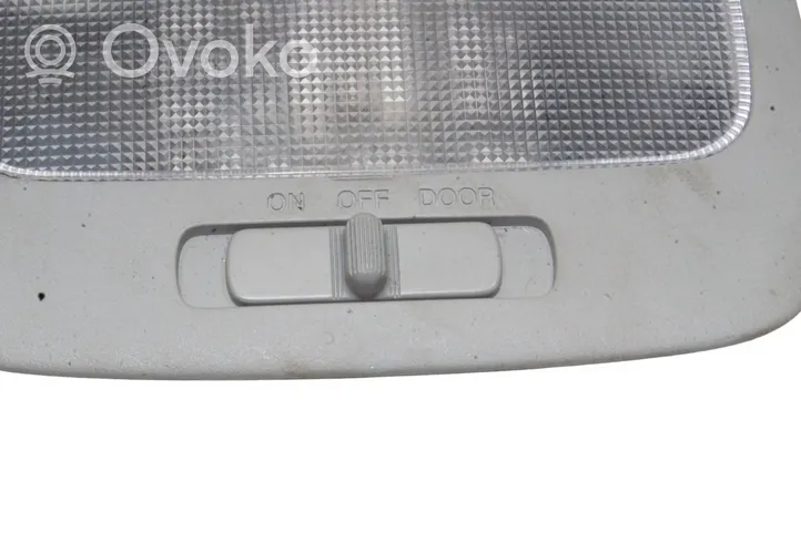 KIA Sorento Illuminazione sedili anteriori 928704D570