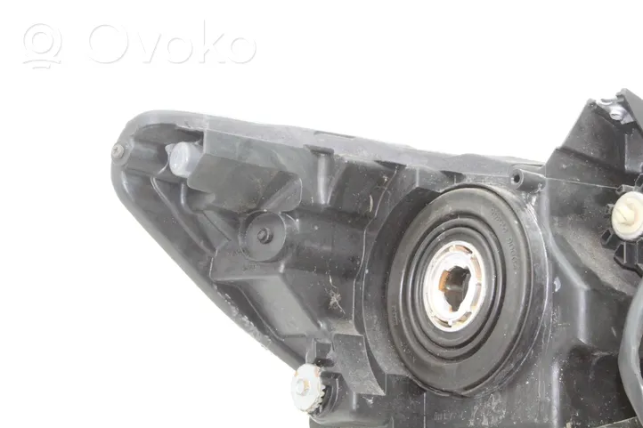 Honda Insight Lampa przednia 