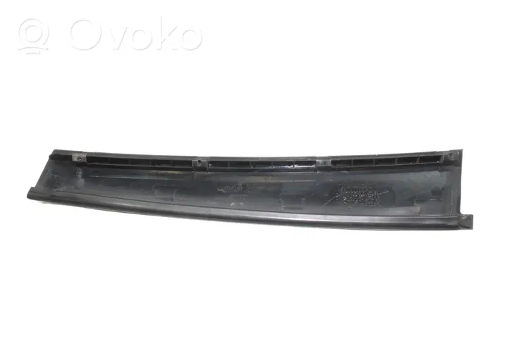 Chevrolet Captiva Moulure de vitre de la porte avant 96624336