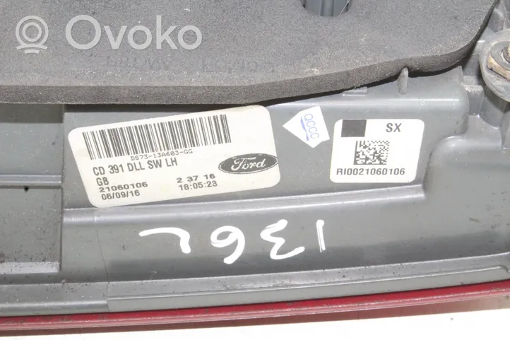 Ford Mondeo MK V Takaluukun takavalot DS7313A603GG