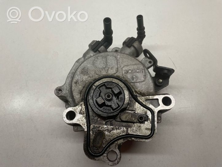 Peugeot 407 Vacuum pump 