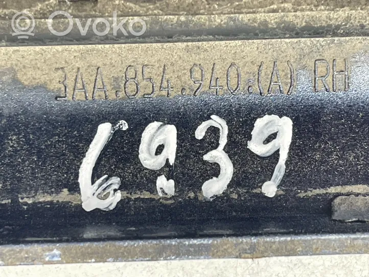 Volkswagen PASSAT B7 Listwa drzwi przednich 3AA854940A