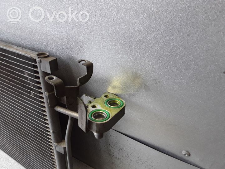 Volvo V50 Radiateur condenseur de climatisation 