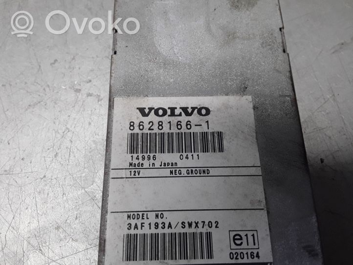 Volvo V70 Panel radia 86281661