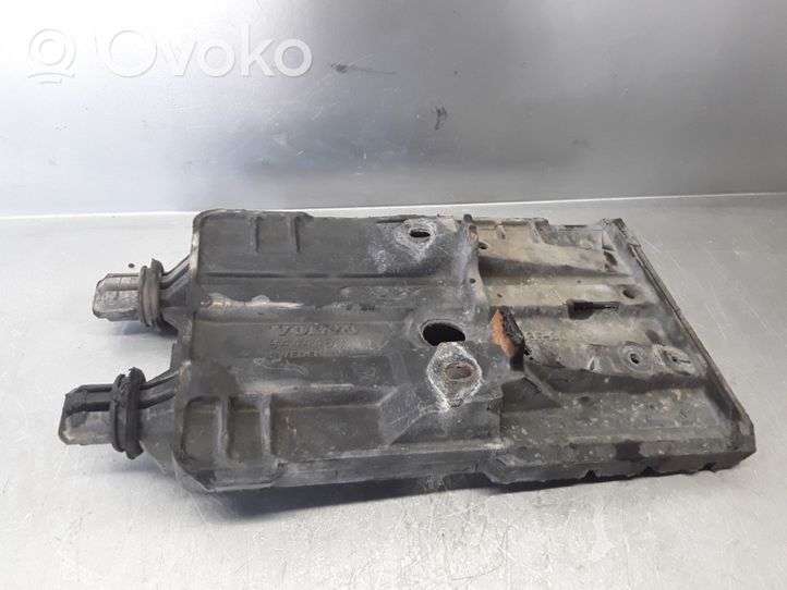 Volvo S70  V70  V70 XC Boîte de batterie 9444453