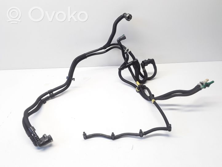 Volvo C30 Tuyau d'alimentation conduite de carburant 