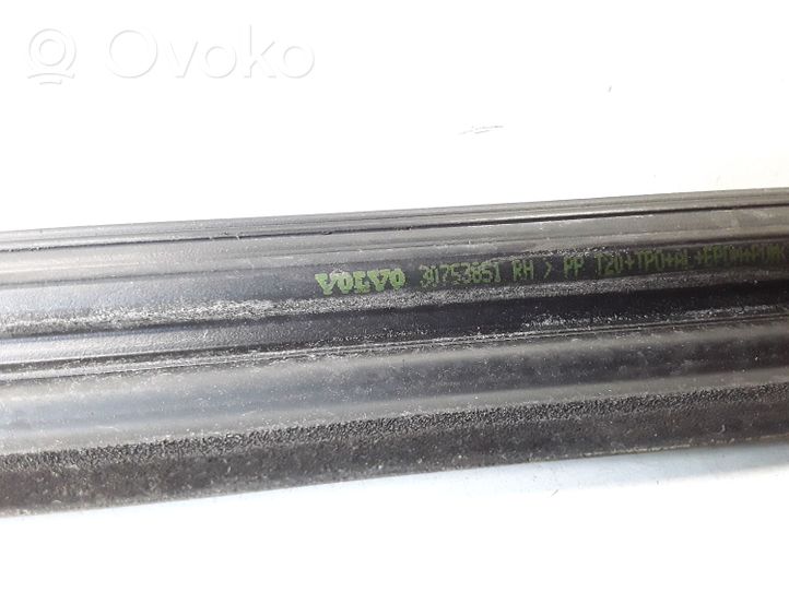 Volvo XC90 Rivestimento modanatura del vetro della portiera anteriore 30753851