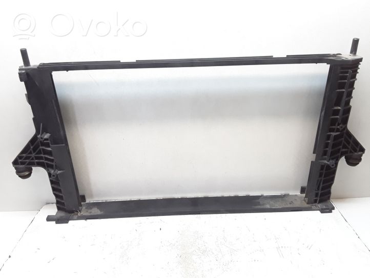 Volvo V50 Garniture de radiateur 4N518N065AE