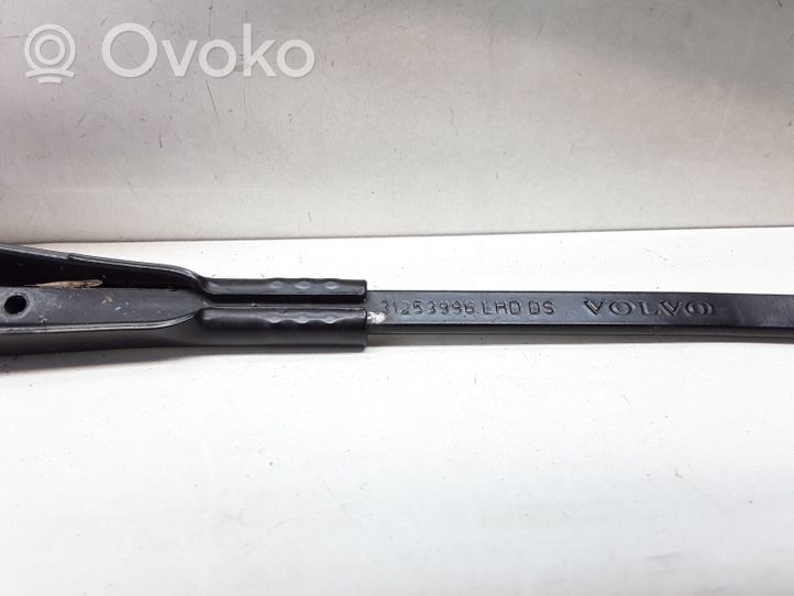 Volvo V50 Windshield/front glass wiper blade 8623160