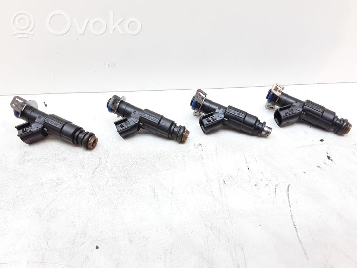 Volvo V50 Kit d'injecteurs de carburant 0280156154