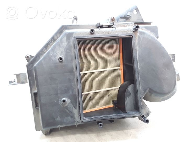 Volvo XC90 Obudowa filtra powietrza 30636845