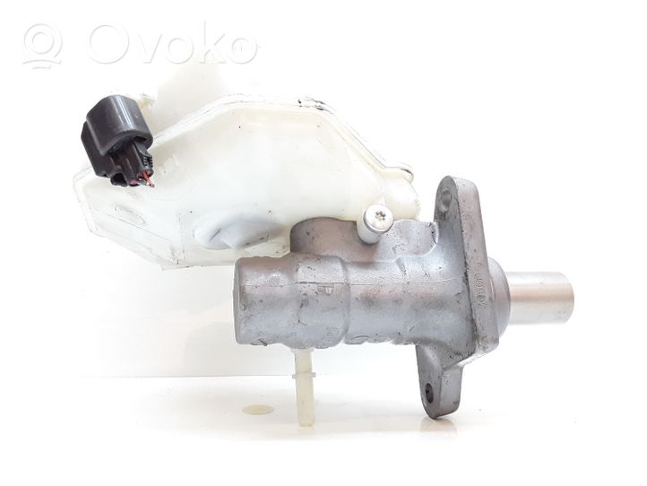 Volvo V60 Główny cylinder hamulca 0335088557