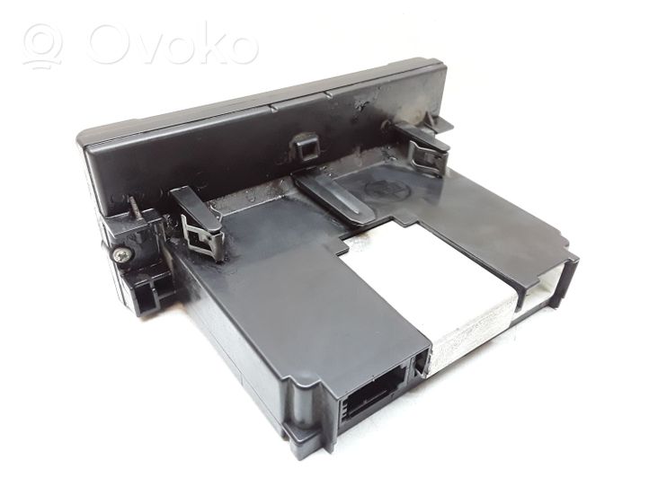 Volvo V50 Pantalla/monitor/visor 30797719