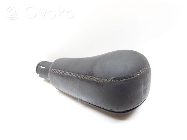 Volvo V70 Gear lever shifter trim leather/knob 