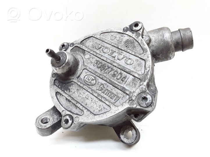 Volvo V70 Alipainepumppu 30677904