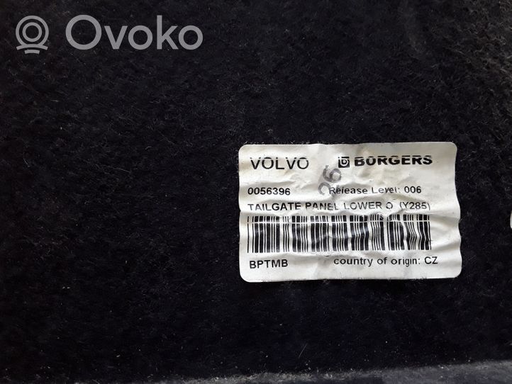 Volvo V70 Takaluukun alaosan verhoilu 0056396