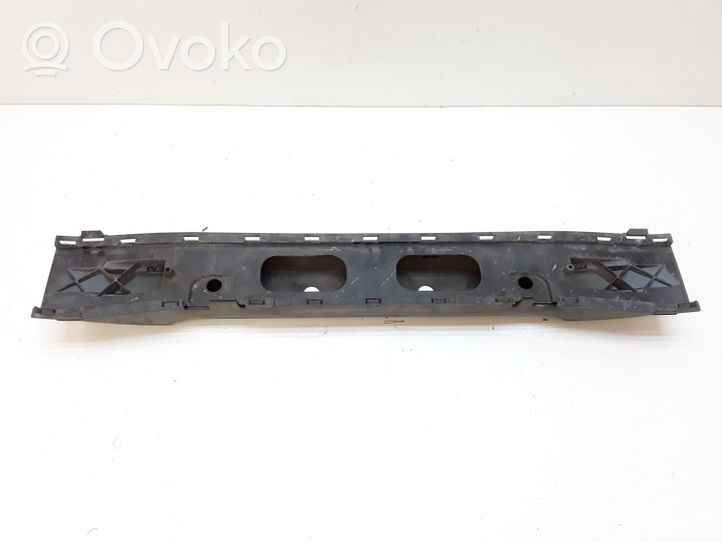 Volvo V50 Belka zderzaka przedniego 30655876