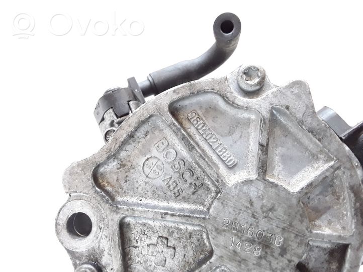 Volvo V40 Alipainepumppu 9804021880