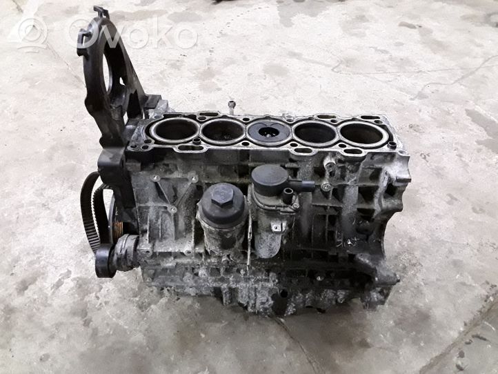 Volvo V70 Engine block 