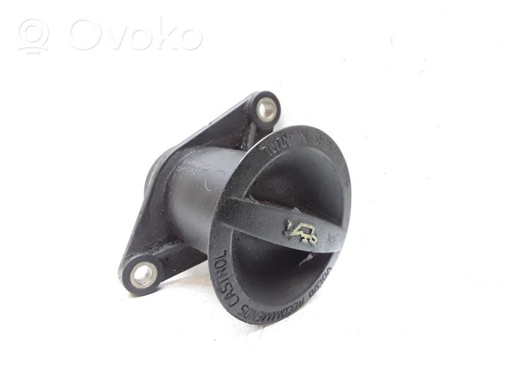 Volvo V70 Oil filler cap 8692796