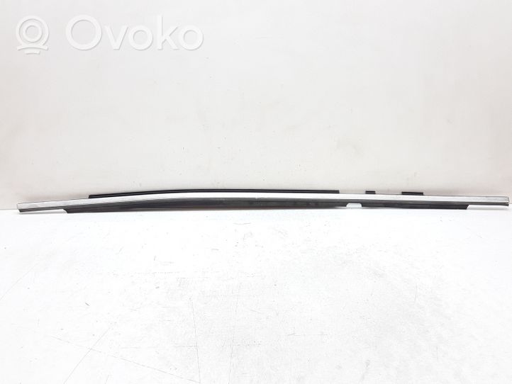 Volvo XC90 Rivestimento modanatura del vetro della portiera posteriore 30634904