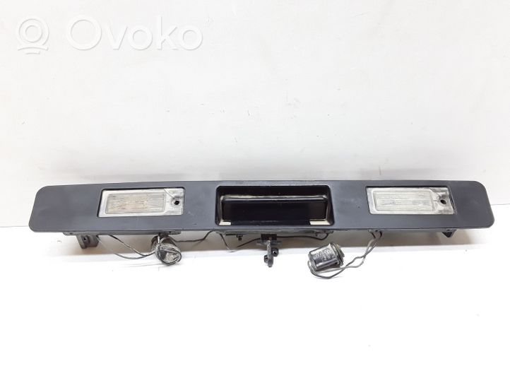 Volvo V70 Tailgate/trunk/boot exterior handle 9203101