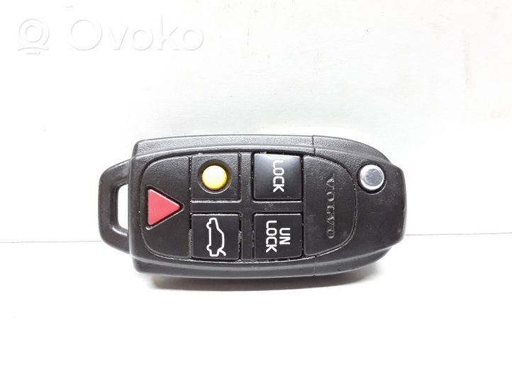 Volvo V70 Ignition key/card 