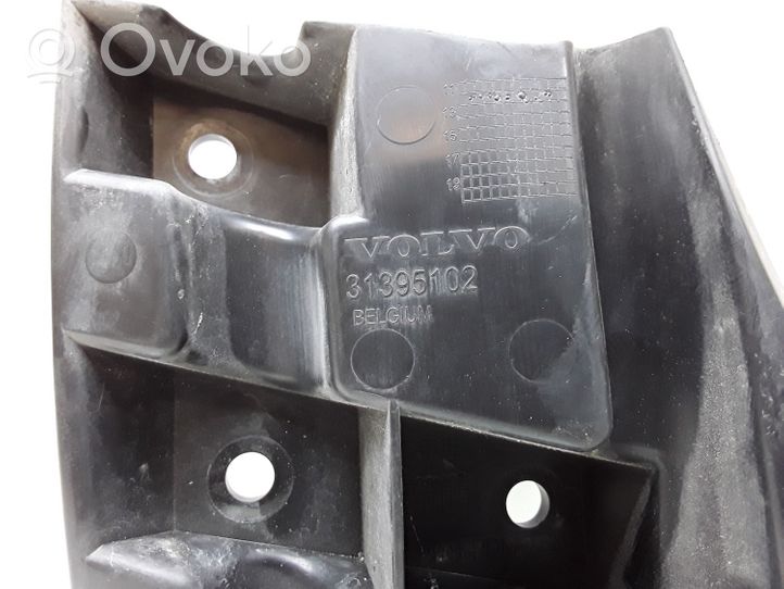 Volvo V40 Staffa di rinforzo montaggio del paraurti anteriore 31395102