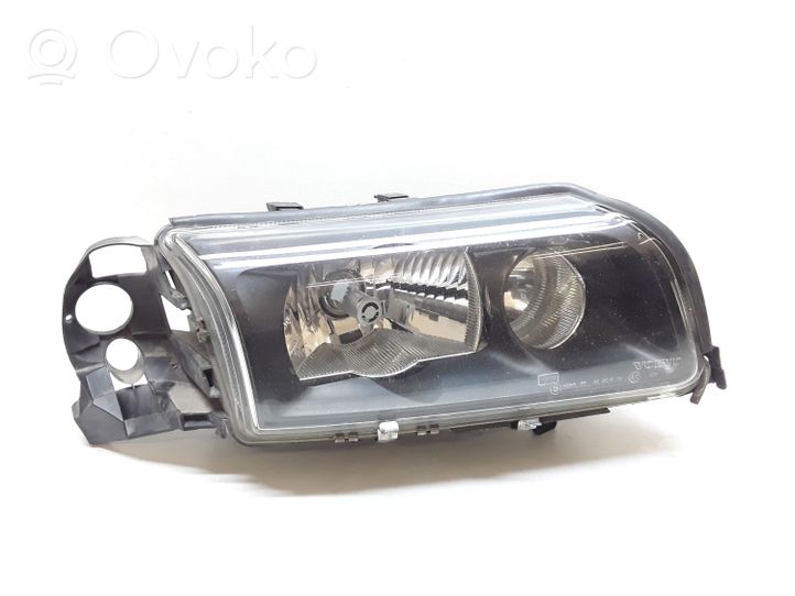 Volvo S80 Lampa przednia 30655902